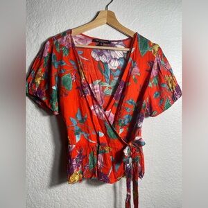 One Clothing Floral Wrap Top - Red Size Large